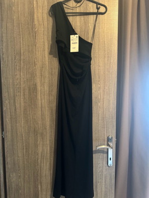 Zara women's dress new, black, XS, one shoulder with slit