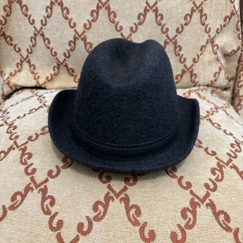 Men's wool hat for winter Large like new