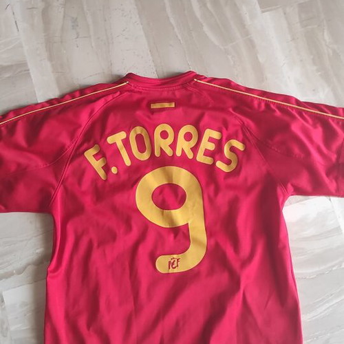 F.Torres Kids Football Jersey like new, size 12