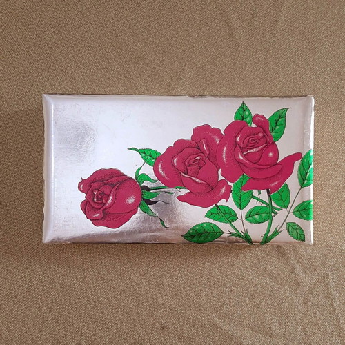 Cardboard pastry box used from the 70s