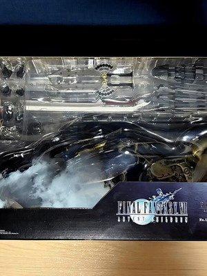 Play Arts Kai Final Fantasy VII Advent Children Cloud Strife & Fenrir φιγούρες