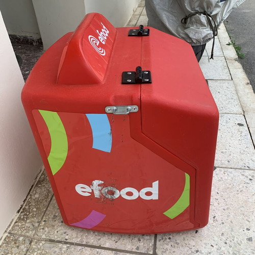 Efood delivery box with coffee carrying bag used