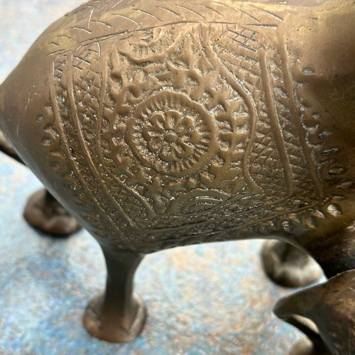 Vintage solid brass mother and baby elephant figurine used