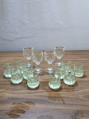 Vintage Mini Glasses Collection 14 Pieces like new