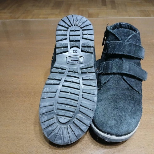 Winter boots for boys size 32 dark blue used in very good condition