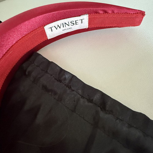 Twinset hairband with case new, red and pink