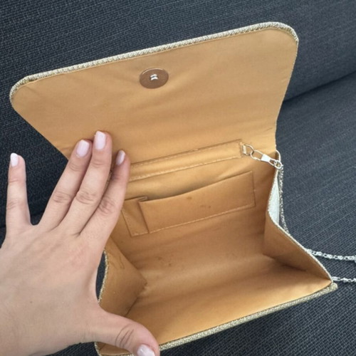 Clutch gold with removable chain like new