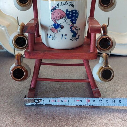 Decorative bottle with glasses like new