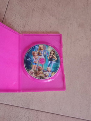 Barbie DVD μεταχειρισμένο, Μια απίθανη κουταβοπεριπέτεια