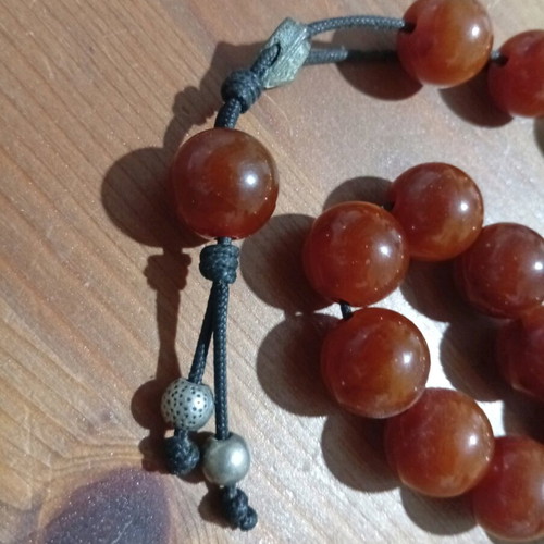 Worry beads, excellent quality and condition