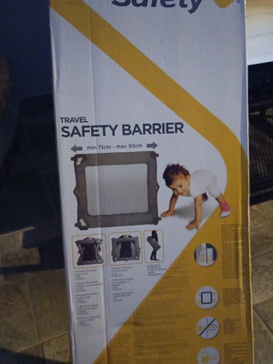 Safety 1st travel safety door new, length up to 93cm