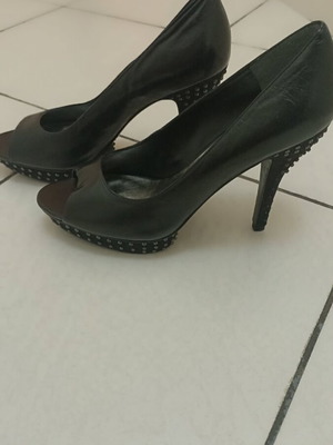 Nine West Pumps No.40 new, black with studs, 11cm heel