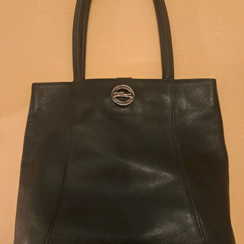 Longchamp δερμάτινη τσάντα μαύρη μεταχειρισμένη