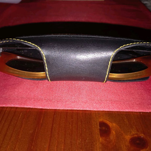 Versus by Versace vintage unisex oval sunglasses with original leather case