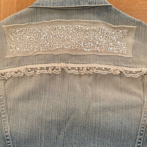 Women’s denim jacket like new, blue with beads and lace, size M