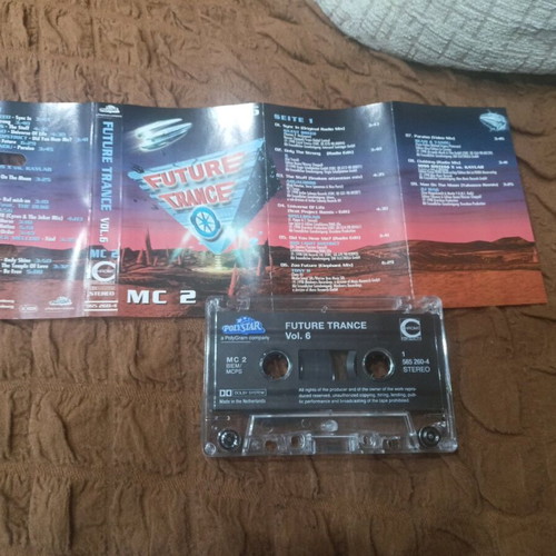 Future Trance Vol.6 cassette tapes like new, electronic, pack of 2