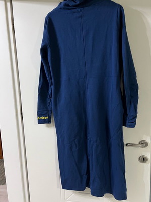 Sports dress like new, blue, size XL