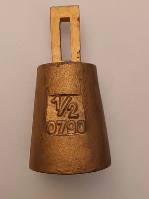 Old Okka Weight Measure used, 250 drammi, painted cast iron