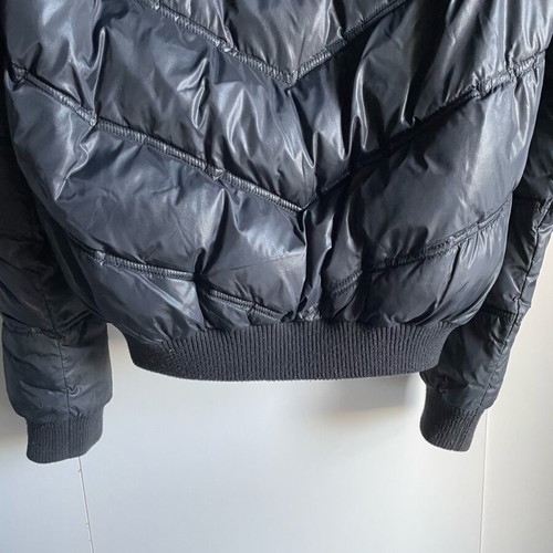 Lee women's winter jacket used, size medium, black