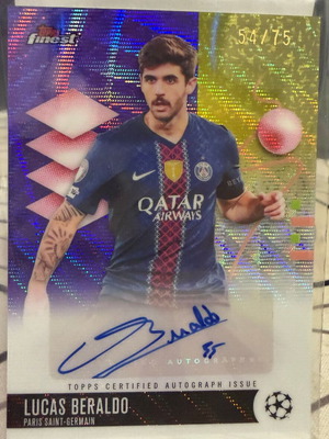 Lucas Beraldo Purple Wave Refractor Auto /75 κάρτα PSG