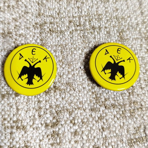 Badges Panathinaikos AEK Olympiacos Liverpool new, pack of 5