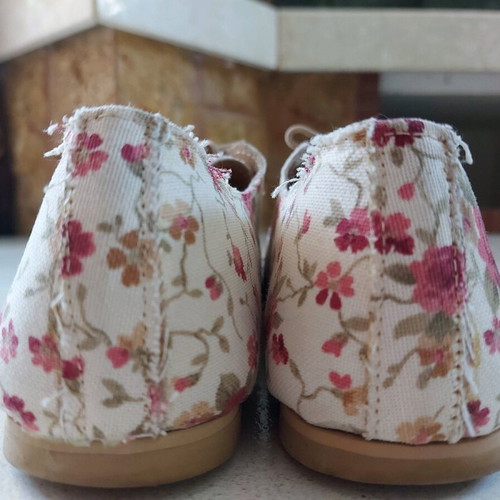 Fairymade handmade floral shoes like new