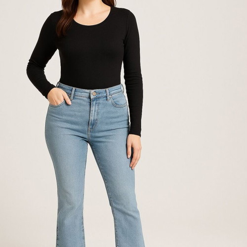Shein flare jeans with slits at bottom like new, size XL