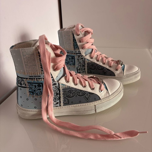Amiri High Rise sneakers with Paisley bandana pattern like new