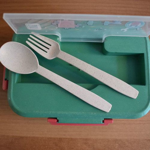 Children's lunchbox used from the Mr. Strong series, Little Misses