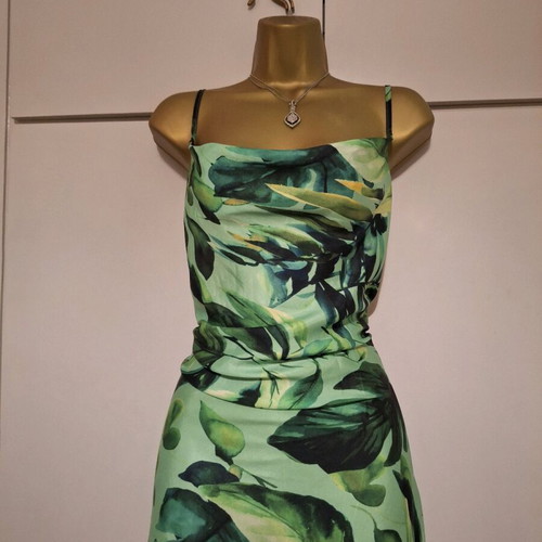 Green Leaf Print Midi Cami Dress Size Medium Shein like new