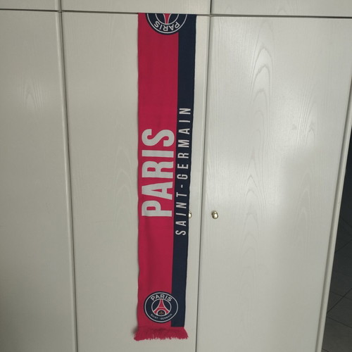 Pari Saint-Germain scarf like new official replica