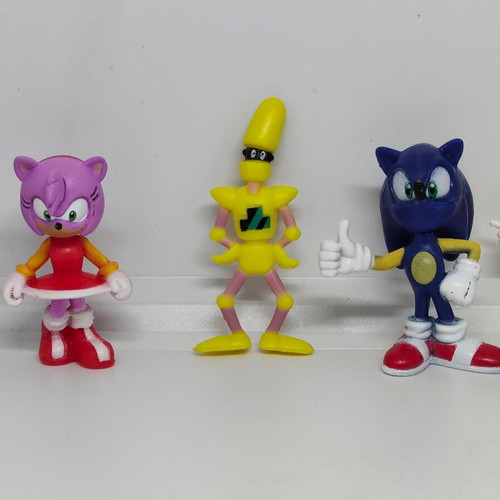 Sonic action figures set like new, collection of 12 characters