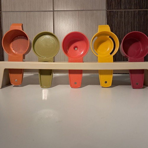 Tupperware Vintage Kitchen Gadget Set with Base