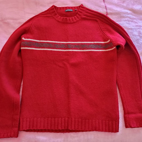 Springfield red sweater used, size Large