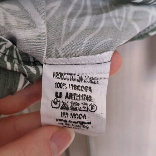 Cropped shirt new, one size, white and green, 100% viscose