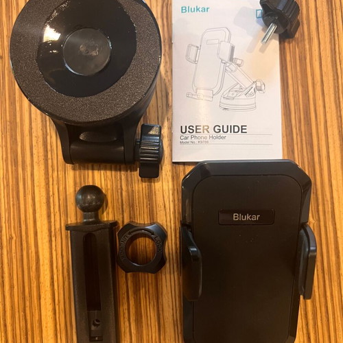 Blukar Car Phone Holder K9788 like new