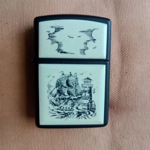 Zippo windproof lighter like new with ship design vintage
