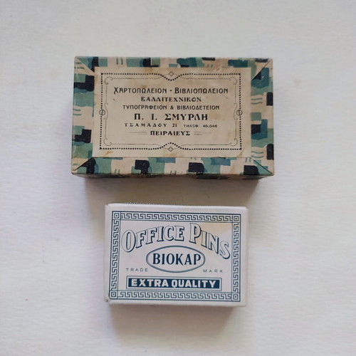 Vintage office set with Biokap pins and Smyrli bookstore box