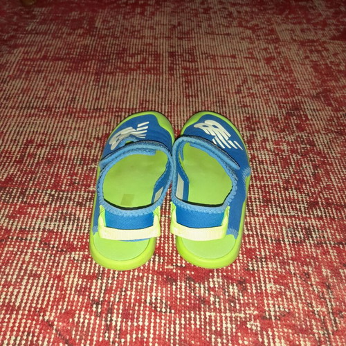 New Balance water shoes used, sizes 31-32