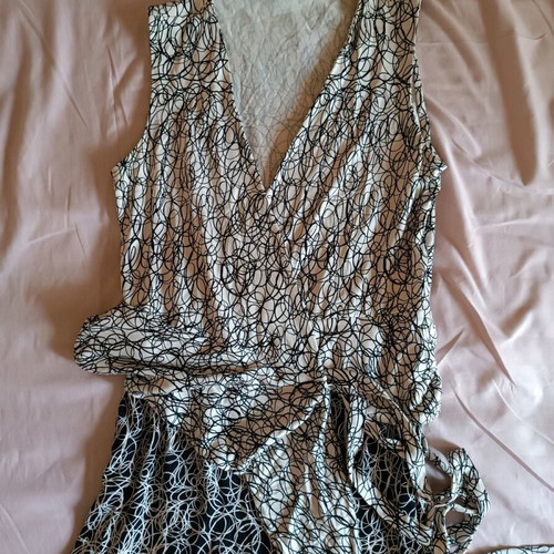 Diane von Furstenberg cocktail dress silk, like new, size S