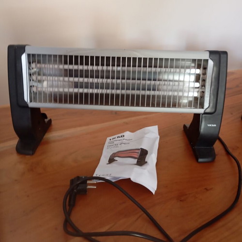 Vicko quartz heater with 3 bulbs, 1 kW