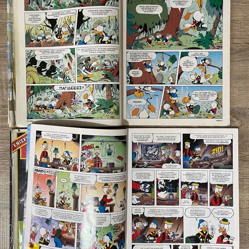 Walt Disney comics used, collection of 4 issues
