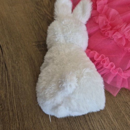 Set of stuffed toys and doll like new, 3 pieces
