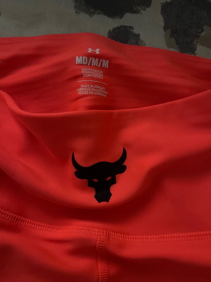 Under Armour leggings orange like new, size M