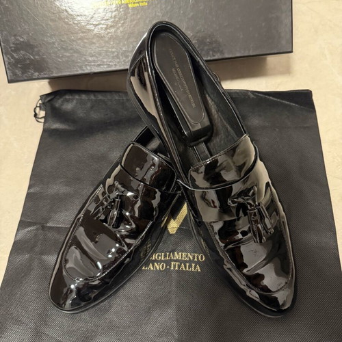 V 19.69 Italia men's black patent leather shoes with gift belt