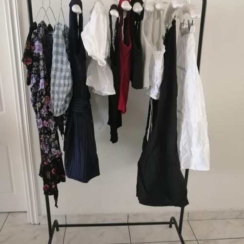 Spring and summer clothes like new, set of 12 pieces