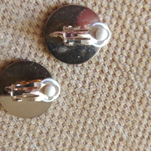 Green Clip-On Earrings New, 70s Style