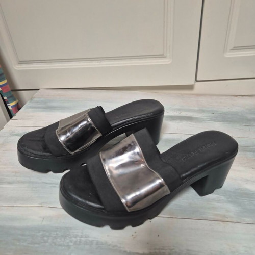 Fratelli Petridi mules size 39 like new, black and silver, 7 cm heel