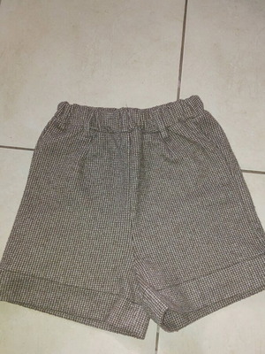 Girls' brown shorts like new for special occasions age 6