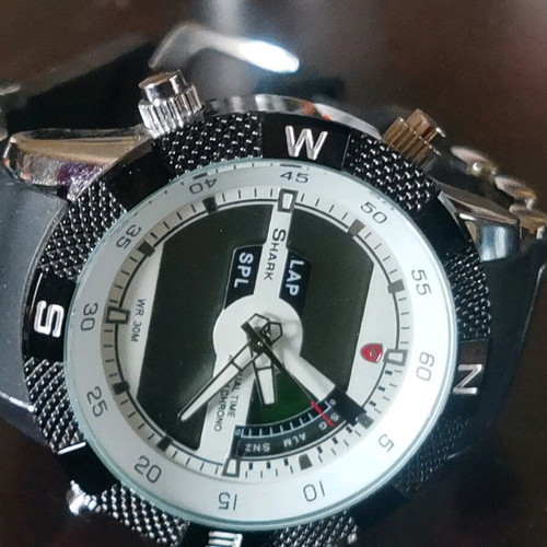 Men's Shark Sport Watch used, dual time analog and digital chronograph